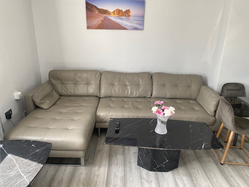 3 Bedrooms Cozy House - Loughborough