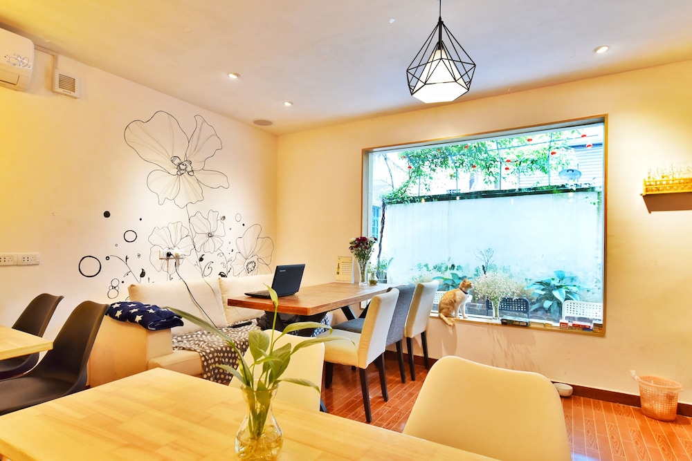 Guilin Cyan Box Hostel