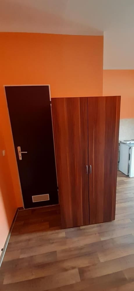 2-Rent Group Hostel Apartments EVE74