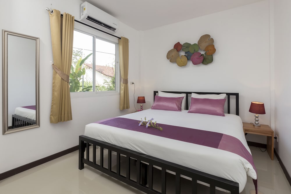 The Lantern Hostel and SPA