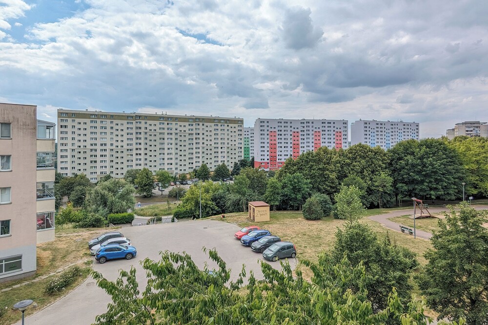 Studio for 4 Guests Gdansk by Renters view 2