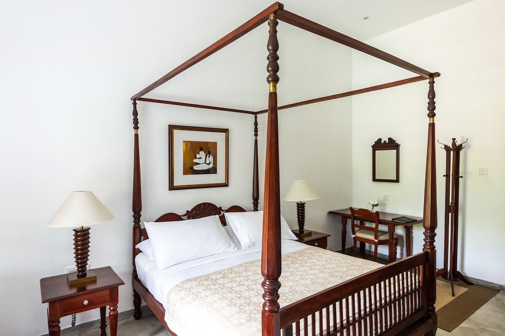 Nyne Hotels Rock Villa - Bentota