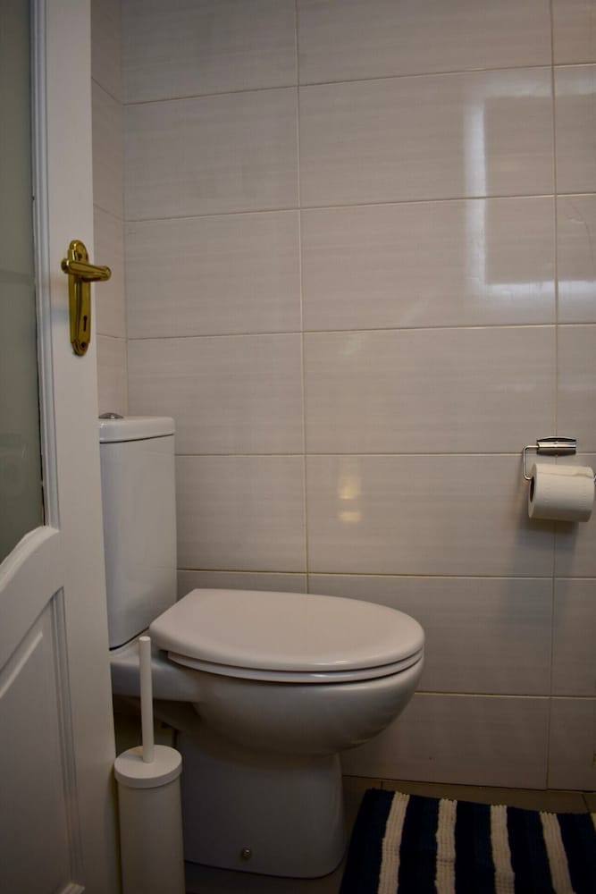 Modern 1 Bedroom Apartment Close to the Centre