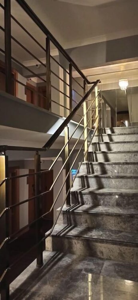 Ak Life Otel & Suit - Image 42