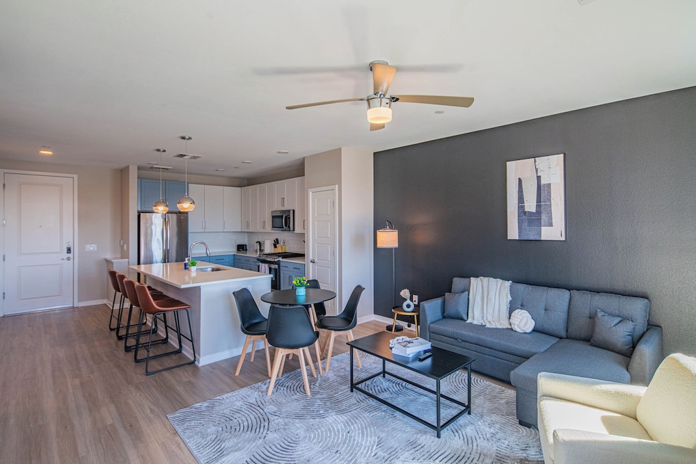 ROVE LIVING/KL - Alta North Central