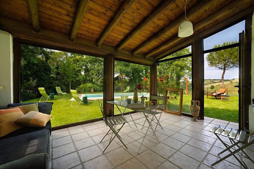 Luce tra i Faggi 8 by Marche Holiday Villas