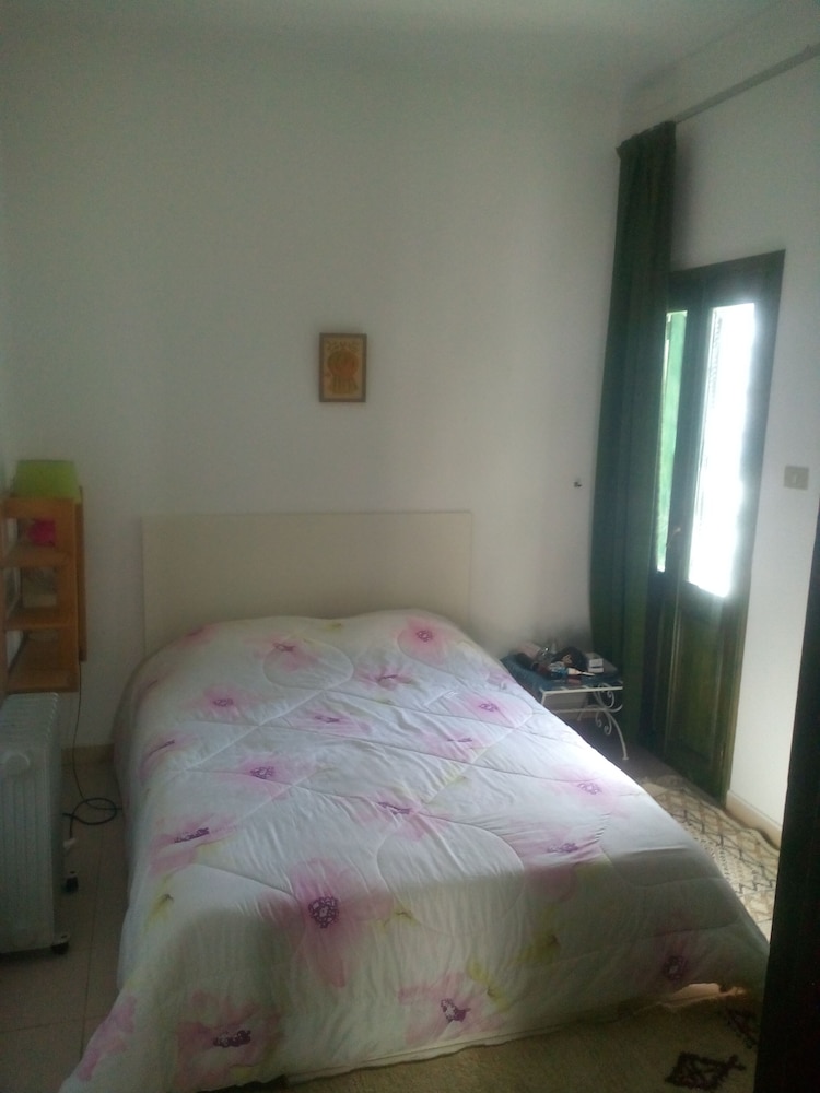 House With Garden Wala view 2