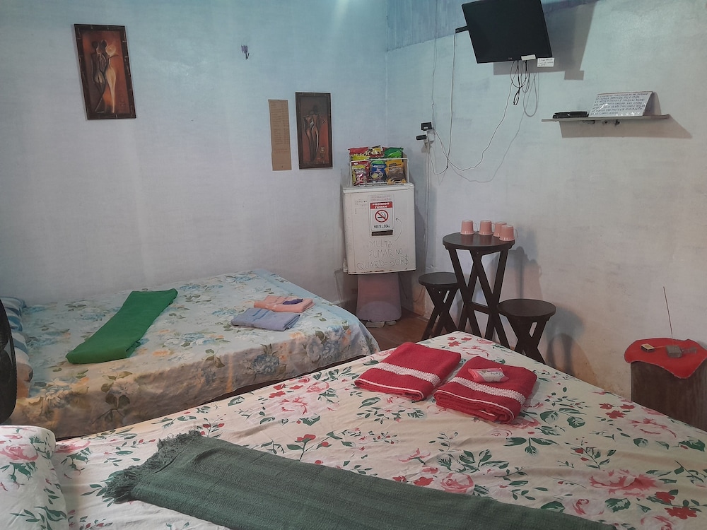 Hospedagem Chapéu Virado