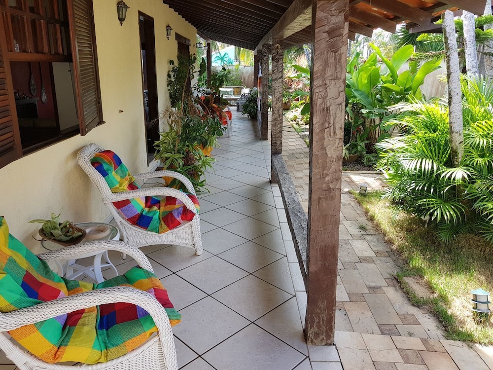 Frida Buzios Suites