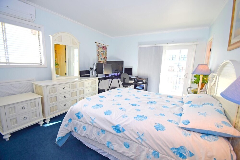 Sea Raider Iv 303 3 Bedroom Condo