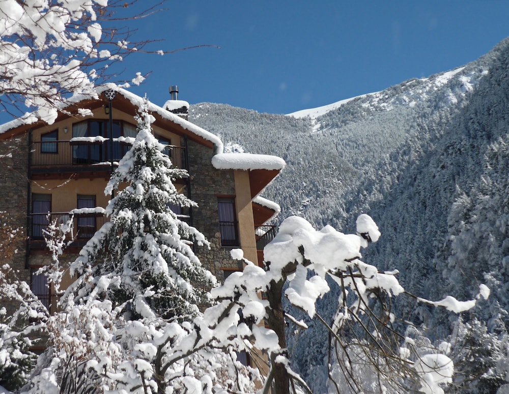 Apartaments La Neu