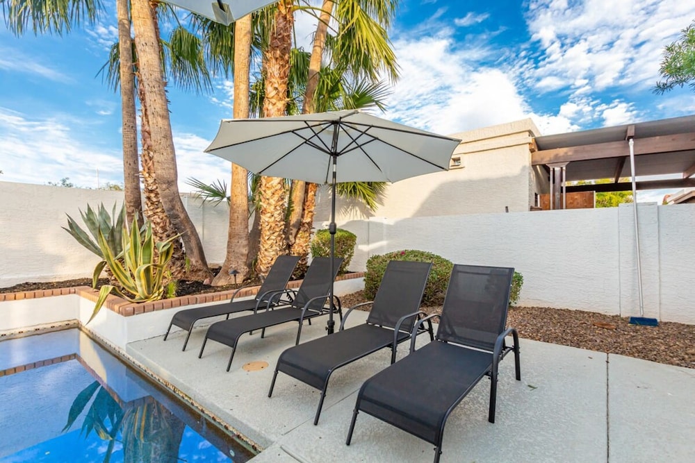 Modern-terranean Retreat 2 Masters Pool Spa Games