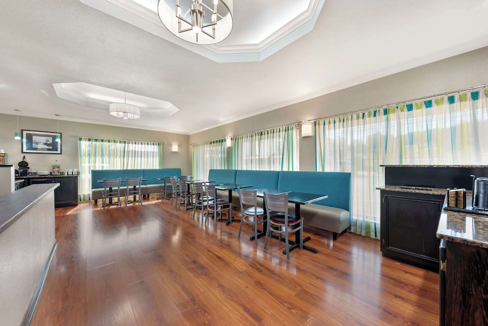 Best Western Post Oak Inn - Property Image 6