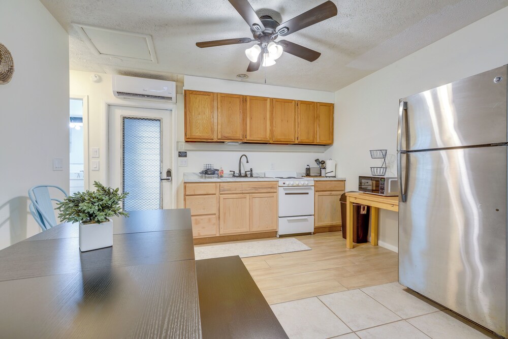 1/2 Mi to St. Lucie River: Treasure Coast Home