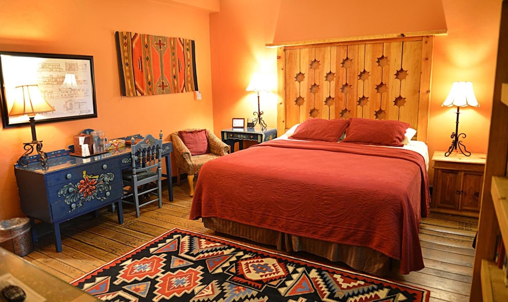 Winslow Vacations - La Posada Hotel - Property Image 11