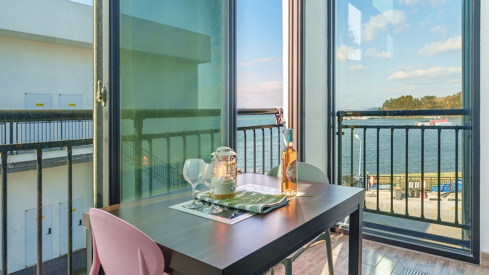 Yeosu Porrr Ocean View Pension