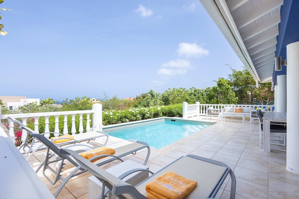 Villa Strea Nobo - With Private Pool Ocean View