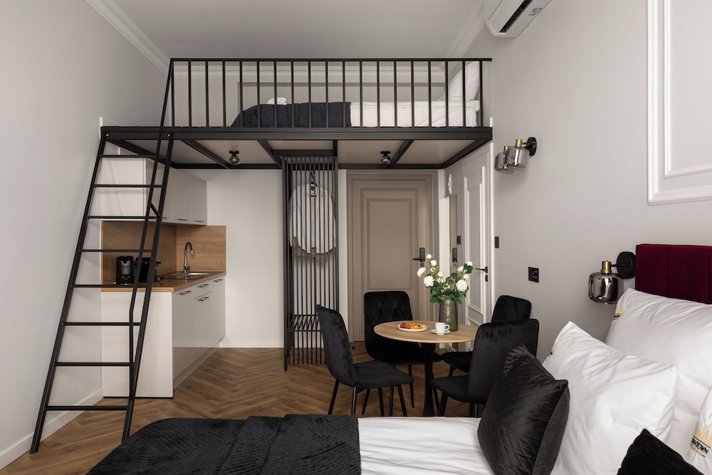 OLD TOWN Charm & Chic by Downtown Apartments