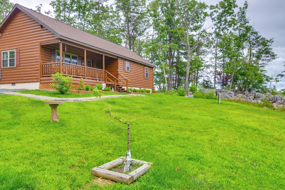 Secluded Mountain Cabin in Wardensville! view 3