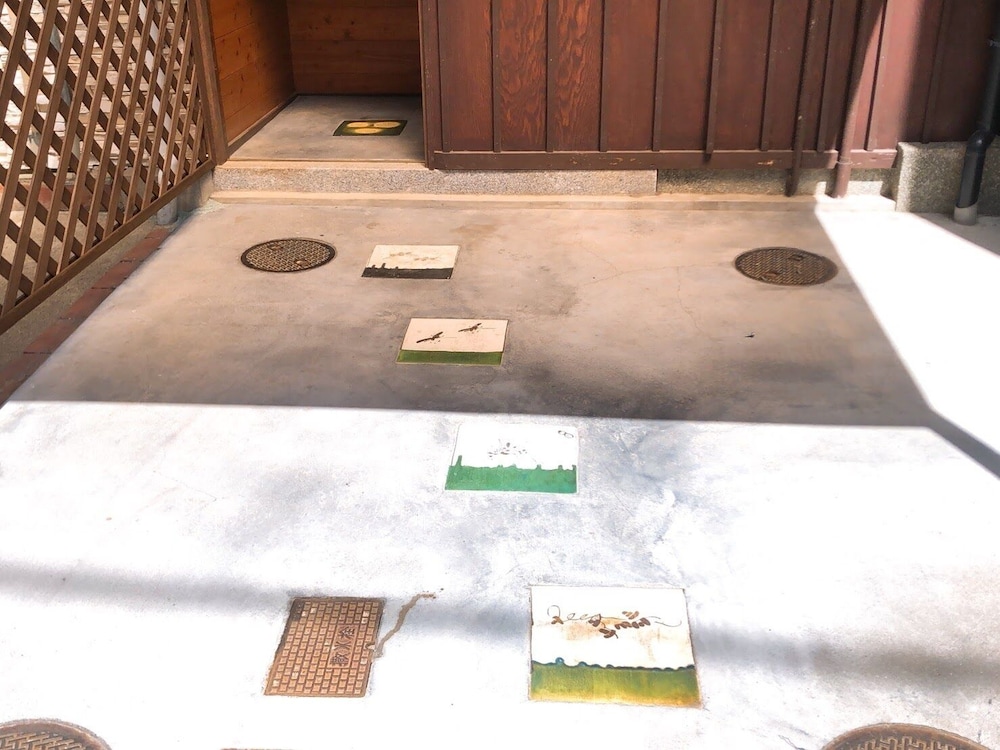 Photo 8