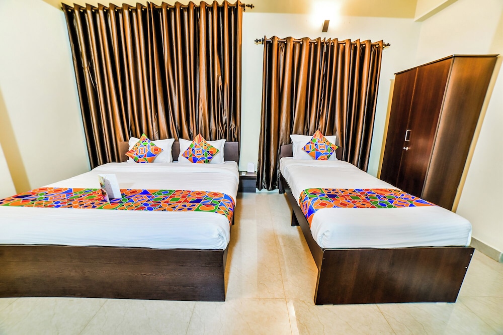 Hotel Spring Height Near Mall De Goa
