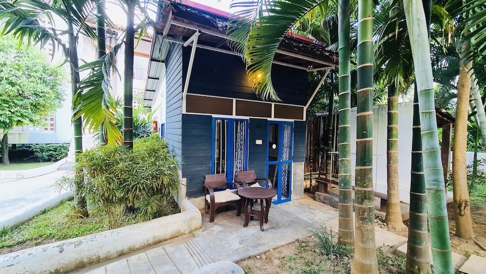 Canary Guesthouse