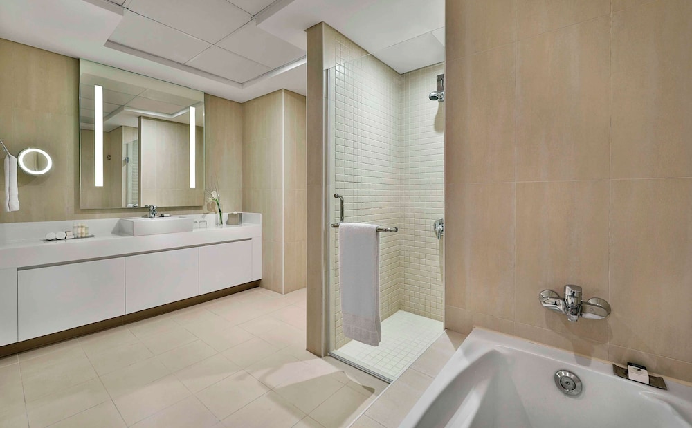 DoubleTree by Hilton Dubai - Jumeirah Beach