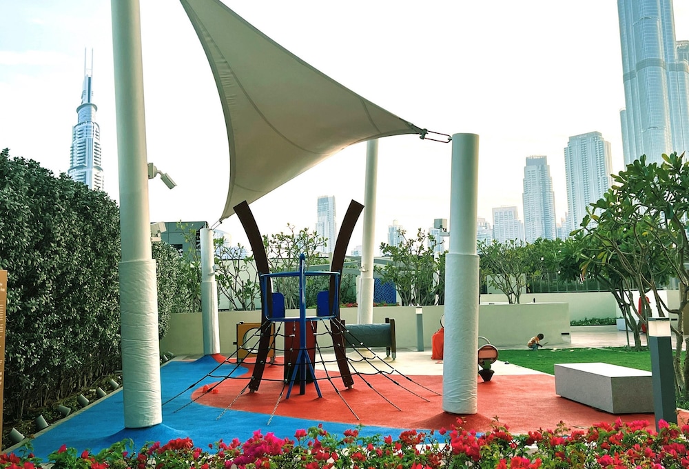 Downtown Escape Lush 2BR w Burj Khalifa View