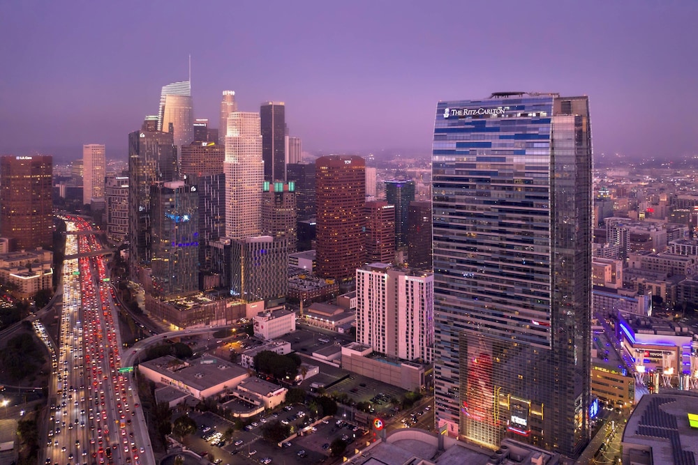 Hotel The Ritz-Carlton, Los Angeles - Image 1