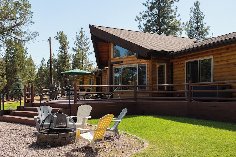 High-end Cabin 3BR 30min to Hoodoo Ski