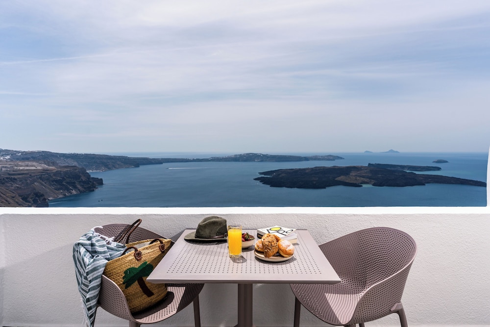 Mardanza Krokos Suites
