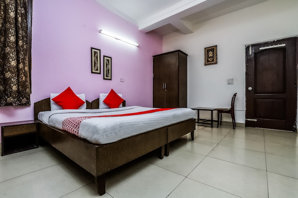 OYO 457 Hotel Mittal Residency