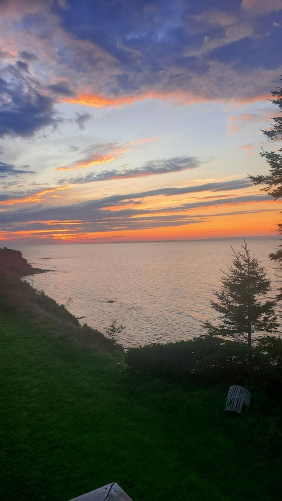 The Cliffside Inn