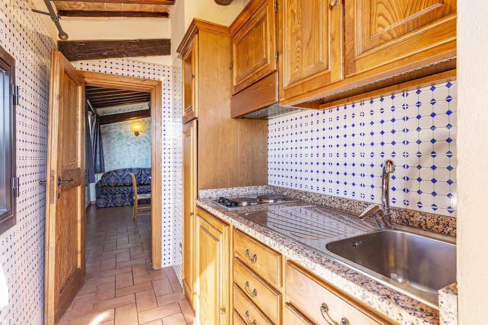 Usignoli Pool Apartment Tuscany view 4