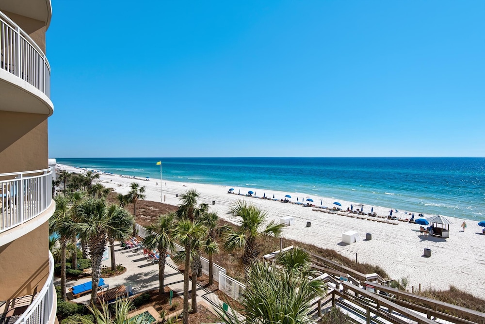 Aqua Resort 306