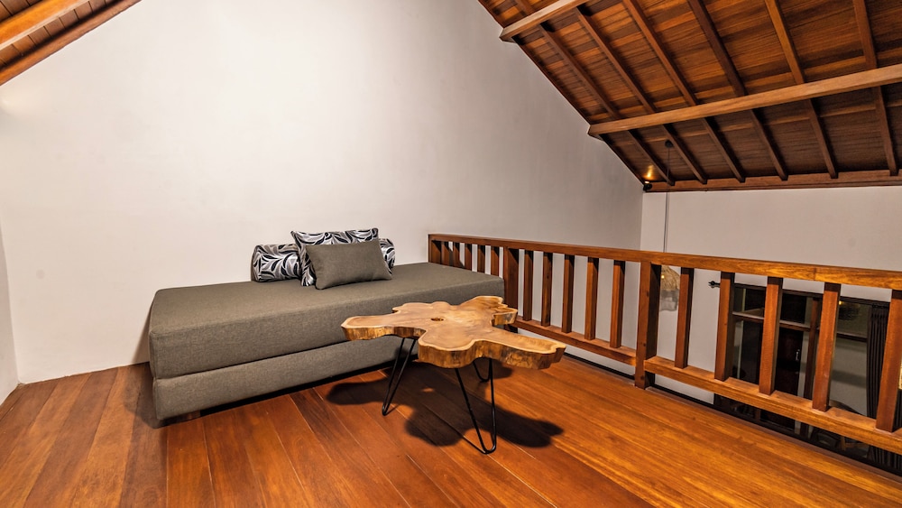 Sabuh Mas Villa Ubud By Aswanaya