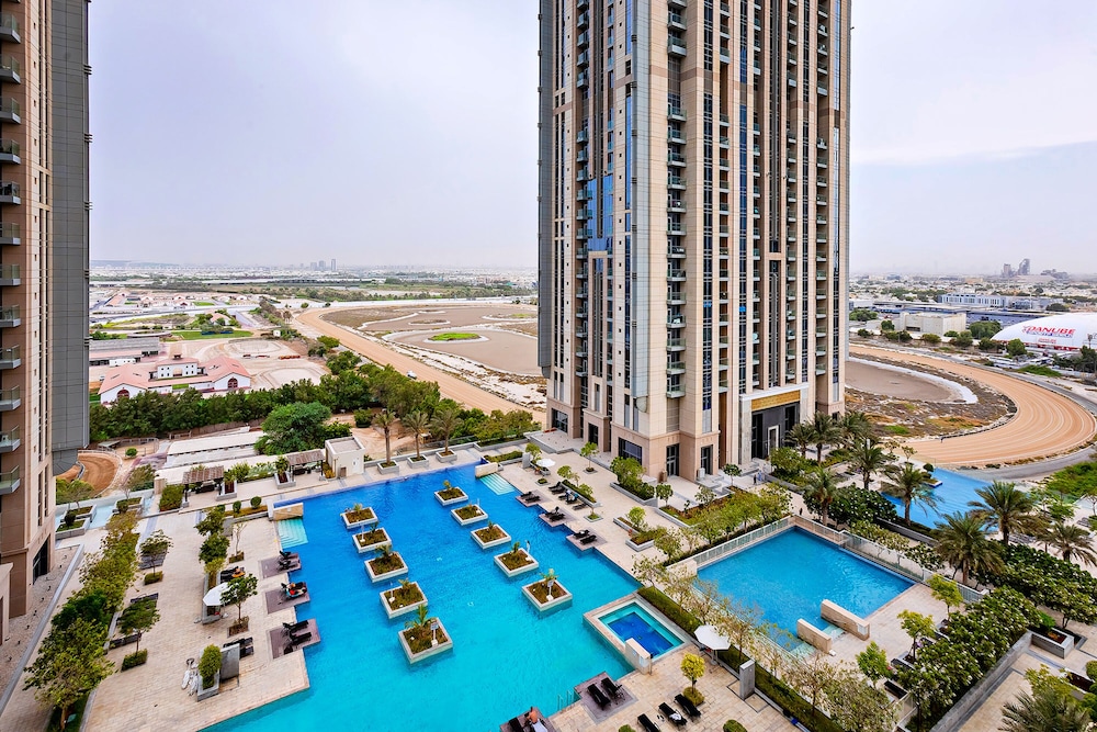 Stylish 1BR Apartment at Meera Tower