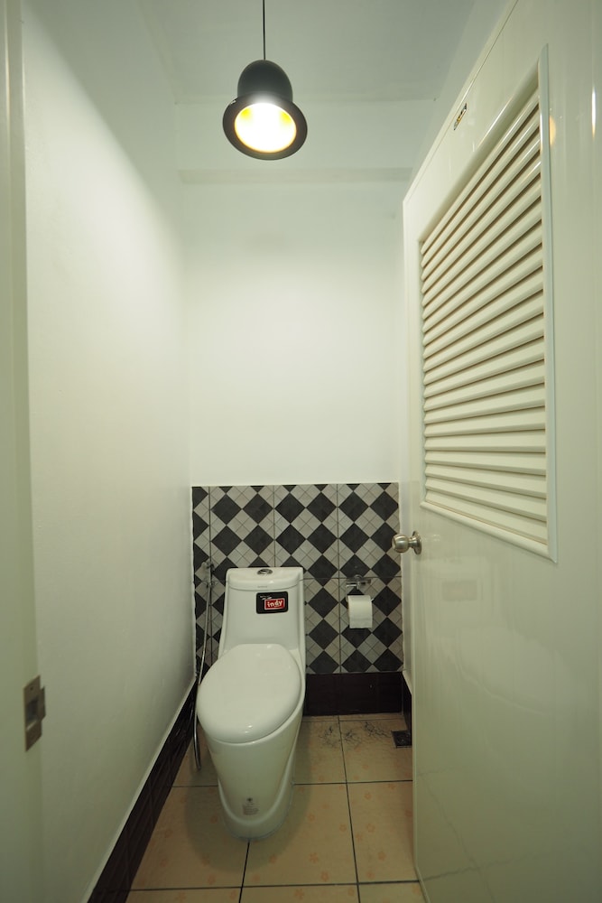Arisa Hostel