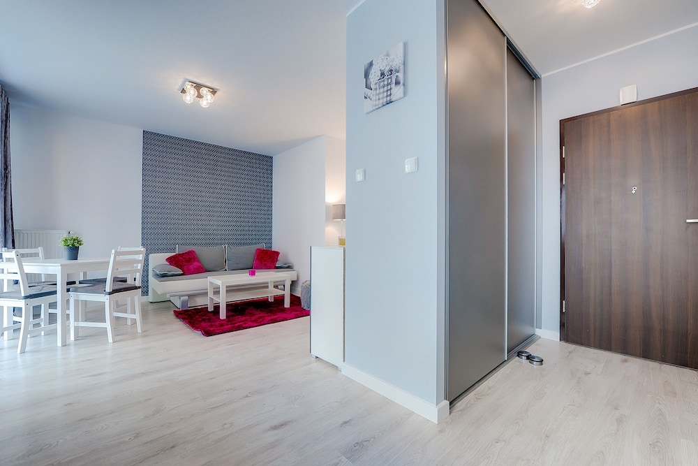 Apartinfo Aura Apartments