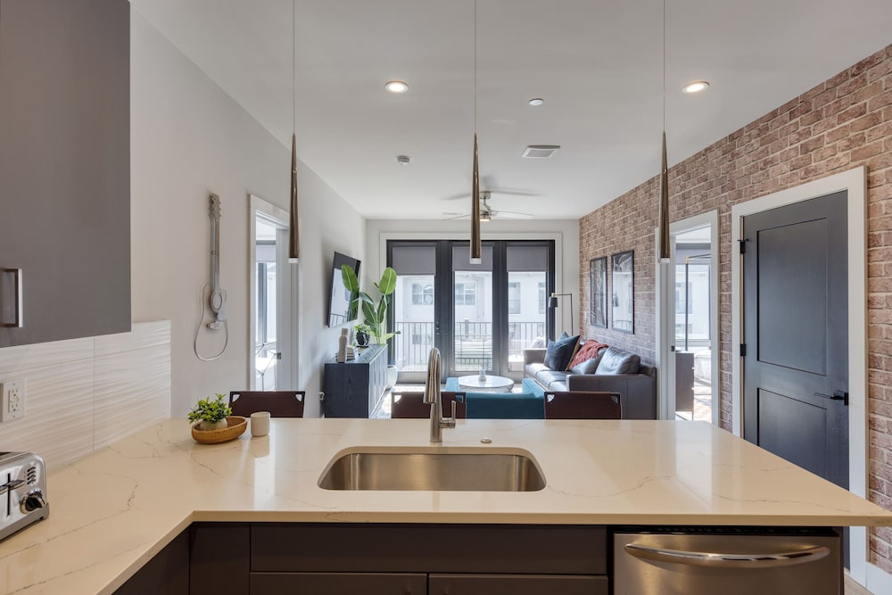 Muse at the Odyssey by Avantstay Heart of Midtown