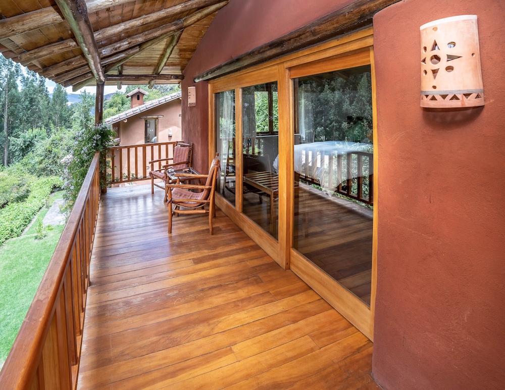 Sacred Dreams Lodge
