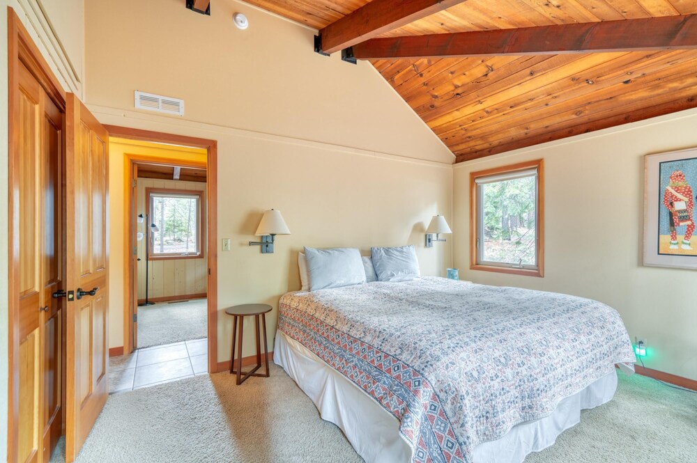 NEW Winter Retreat at Black Butte Ranch
