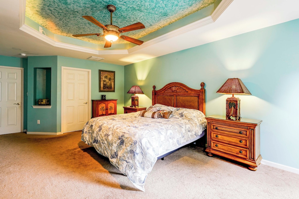 3 Mi to Bethany Beach: Family Home w/ Movie Room!