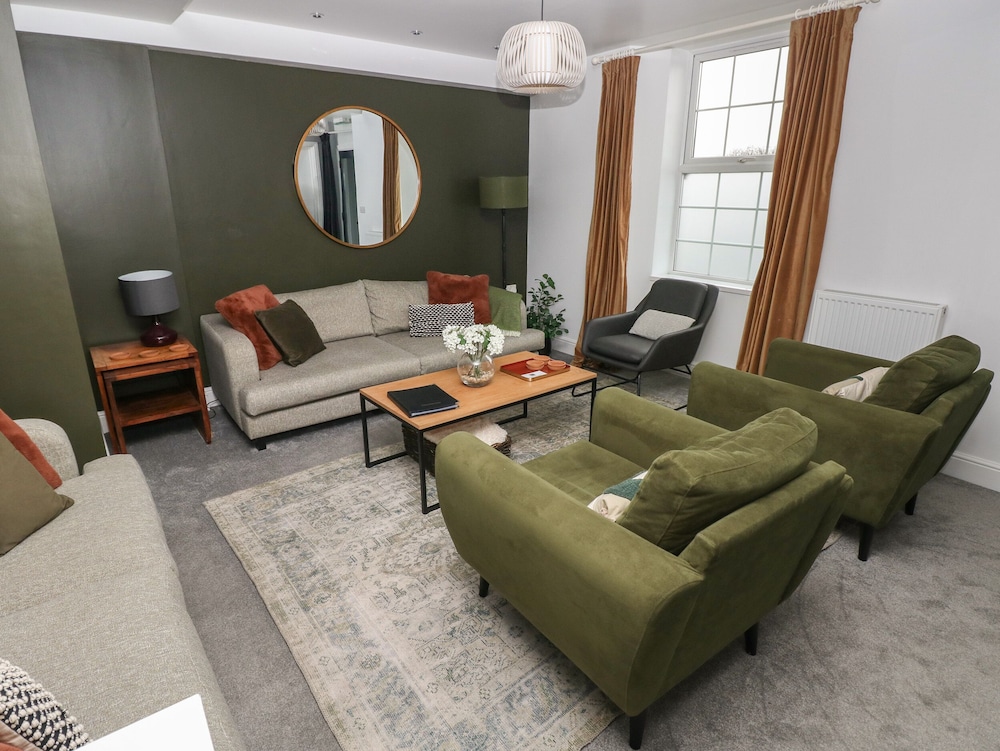 Teifi Villa