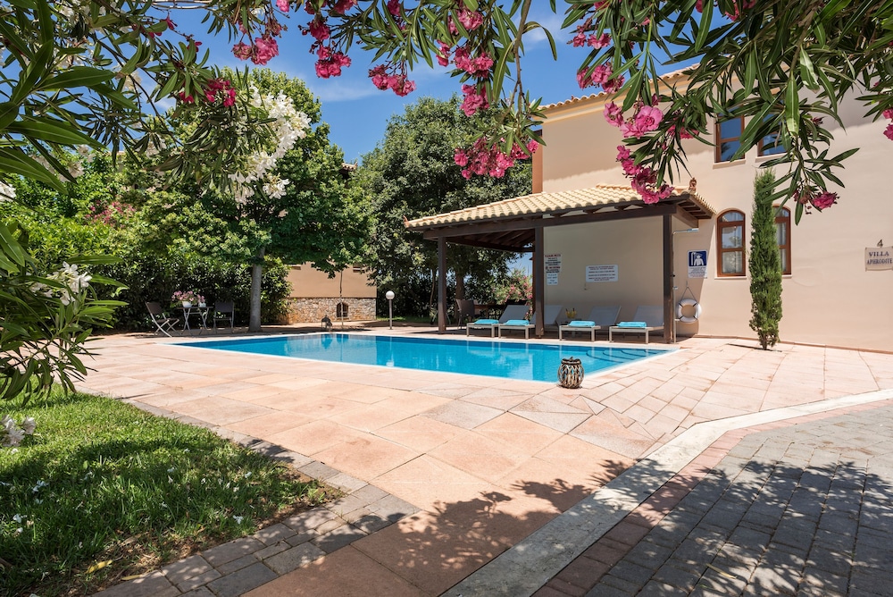 Iason Villas