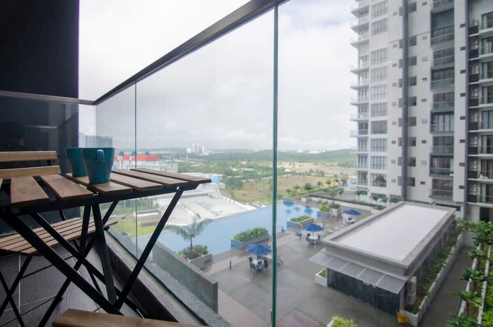 A Lovely 2BR D'pristine Suite Near Legoland