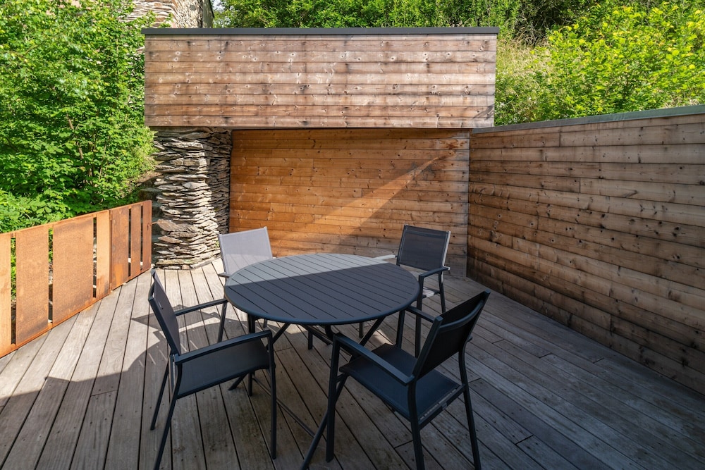 Holiday Home in La Roche With Castle Views