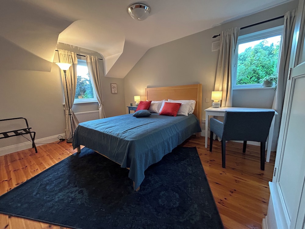 4 Bedroom Detached Home Close to Kenmare Town