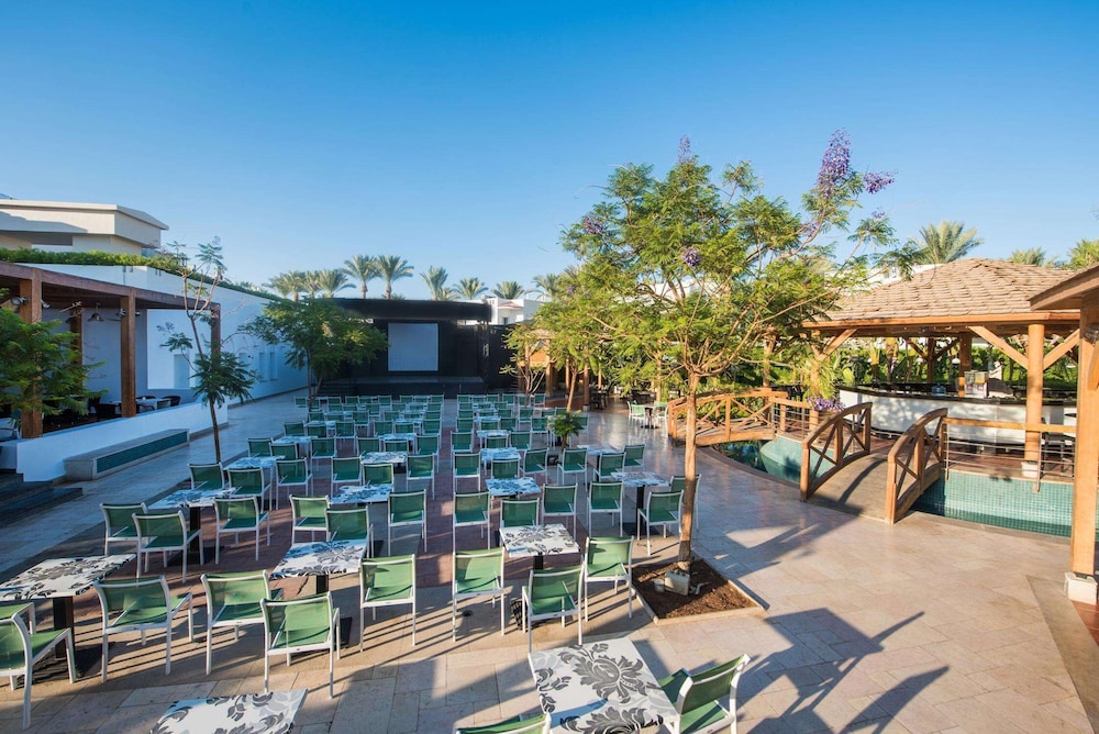 SENTIDO Reef Oasis Aqua Park Resort