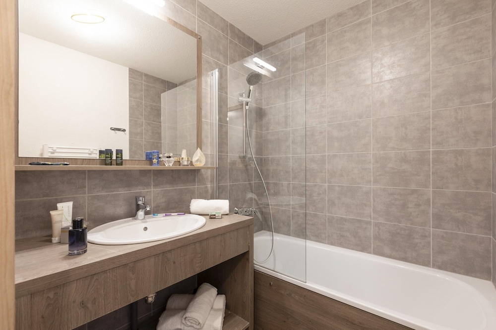 Apartment in Les Deux Alpes Near Ski Slopes